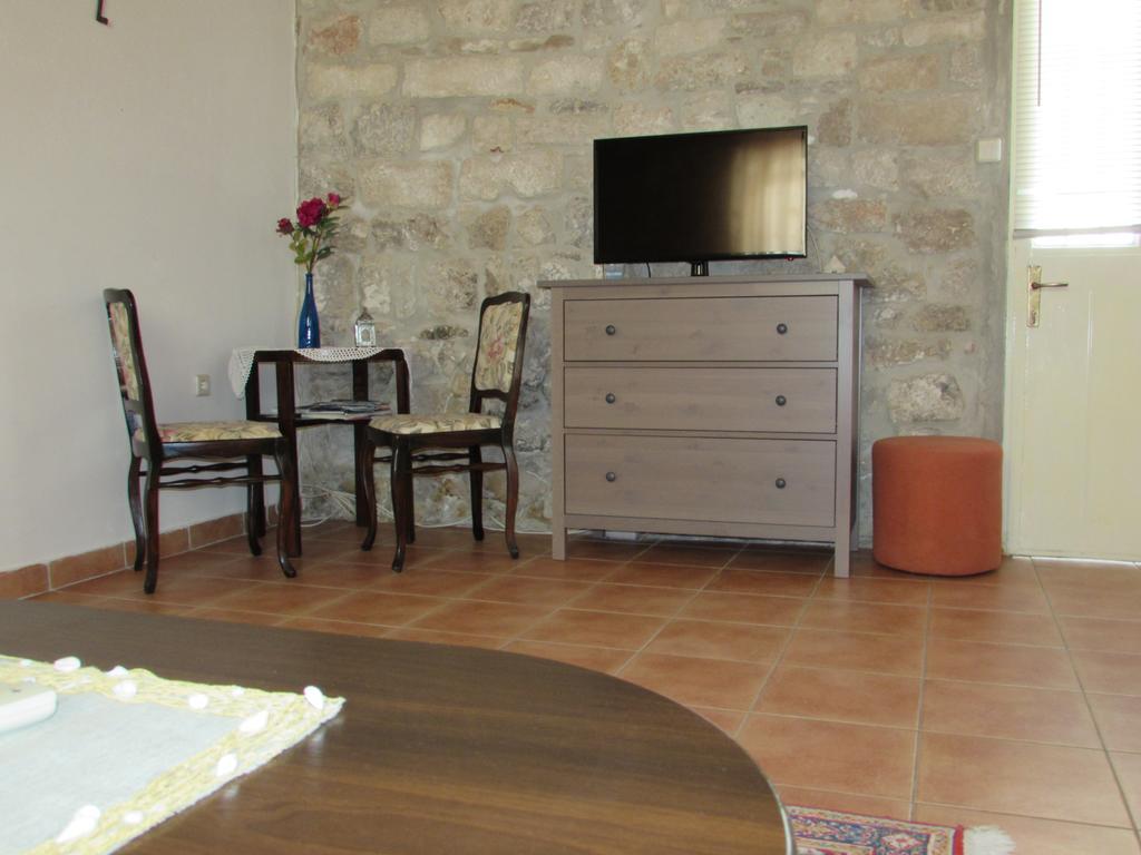 Apartments Madirazza Trogir Buitenkant foto