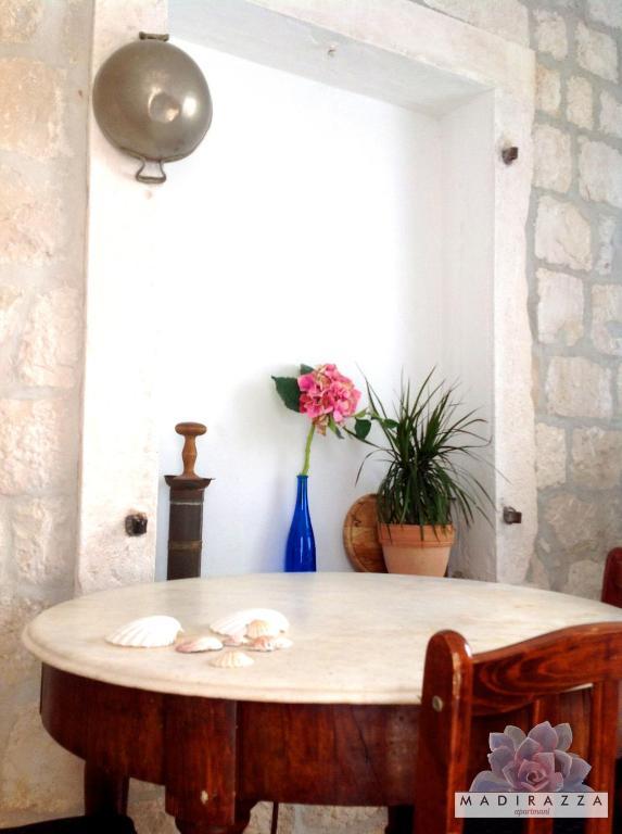 Apartments Madirazza Trogir Buitenkant foto